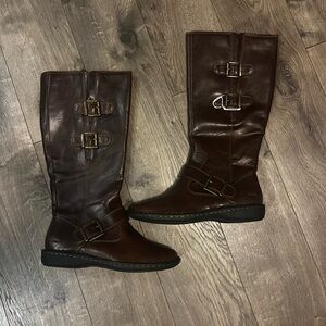 Boc brown leather boot size 8.5